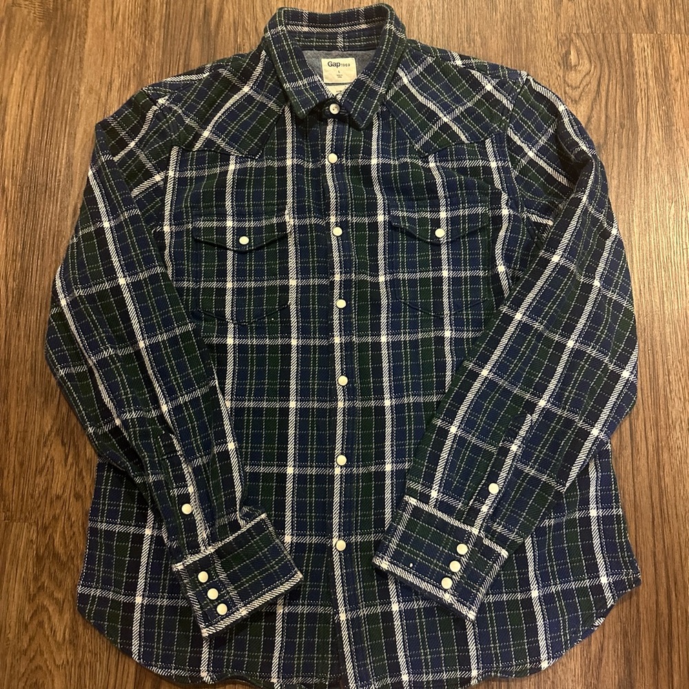 GAP 1969 Western Pearl snap button down shirt